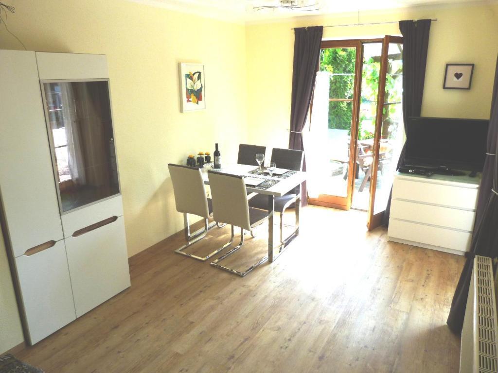 Ferienhaus Bluemel Inkl. Freier Strandbadeintritt Appartement Velden am Wörthersee Kamer foto
